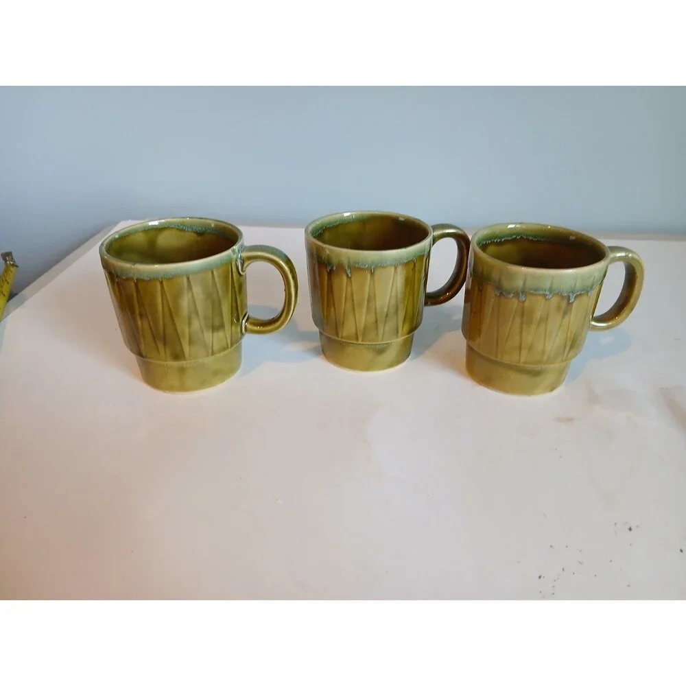 3 Vintage Retro stackable Made in Japan mug cup green drip 8 ounces
